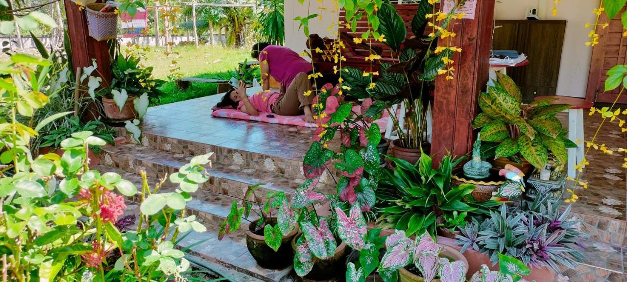 Pimpisa Garden พิมพิศา การ์เด้นท์ Villa Khuang Kom Exterior photo