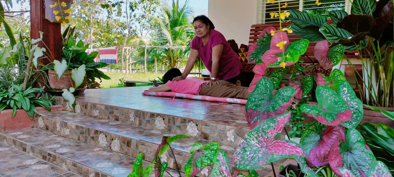 Pimpisa Garden พิมพิศา การ์เด้นท์ Villa Khuang Kom Exterior photo